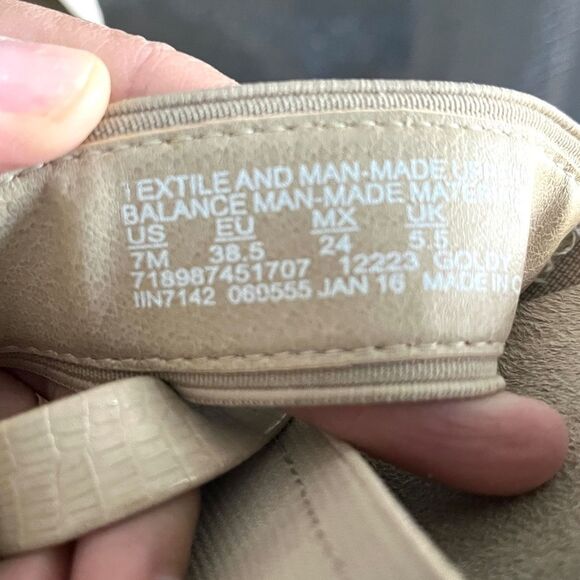 WearEver Tan Casual Cork Wedge Strappy Sandals Women’s Size 7 - Picture 9 of 9